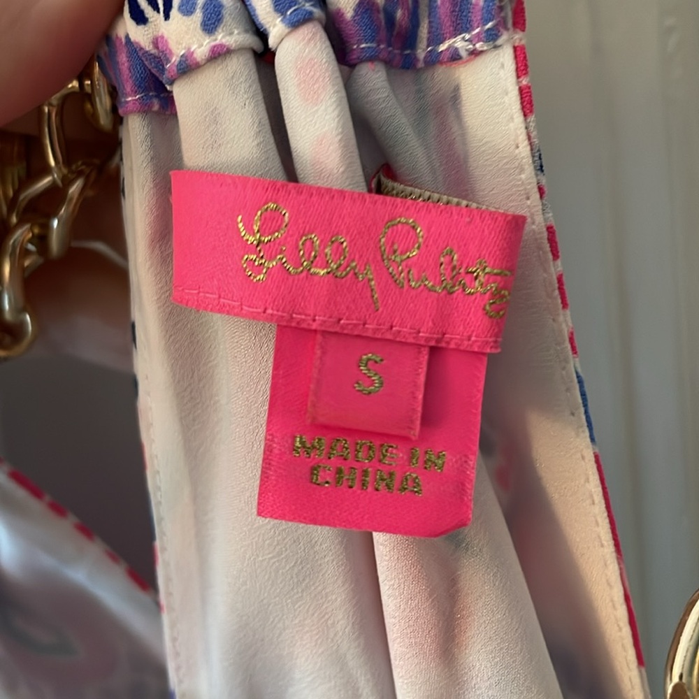 Lilly Top with Chain Neckline - Picture 3 of 3